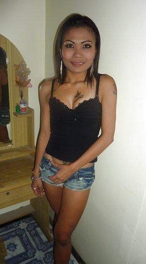 18 year old girl July loses her vaginal and anal virginity at the same time